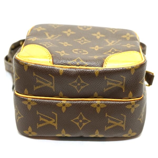 22 3486 6 Louis Vuitton Amazon Monogram Crossbody Bag