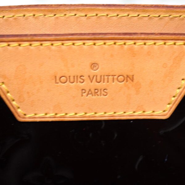 22 4298 14 Louis Vuitton Blair MM 2Way Vernis Handbag