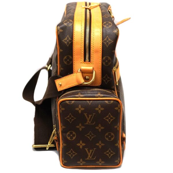 22 4417 3 Louis Vuitton Saxophone Squash Monogram Messenger Bag