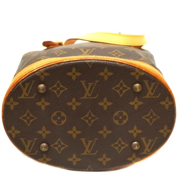 22 4512 5 Louis Vuitton Bucket PM Monogram Shoulder Bag