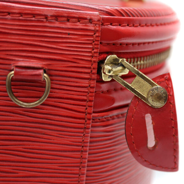 22 4798 6 Louis Vuitton Cannes Handbag Epi Leather Red