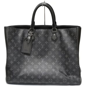 22 5023 1 Louis Vuitton Monogram Pochette Ganju Body Bag Brown