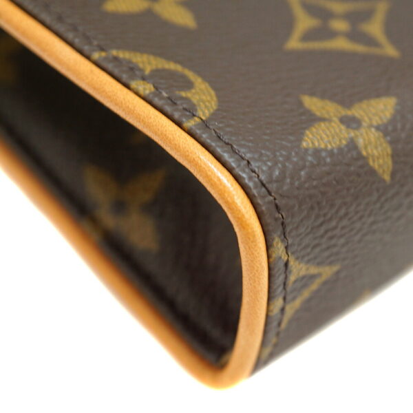 22 5299 9 Louis Vuitton Pochette Florentine Waist Pouch Monogram Canvas Brown