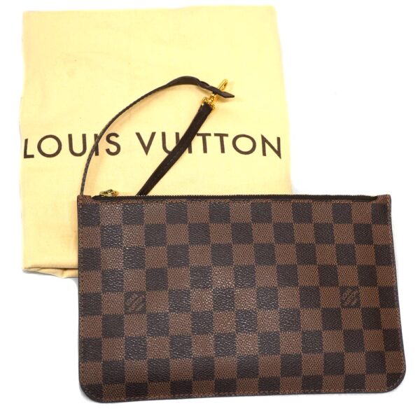 22 5694 13 Louis Vuitton Neverfull MM Damier Ebene Canvas Tote Bag Brown