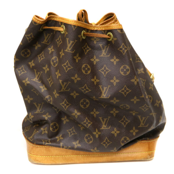 22 607 2 Louis Vuitton Noe Shoulder Bag Monogram Canvas Brown