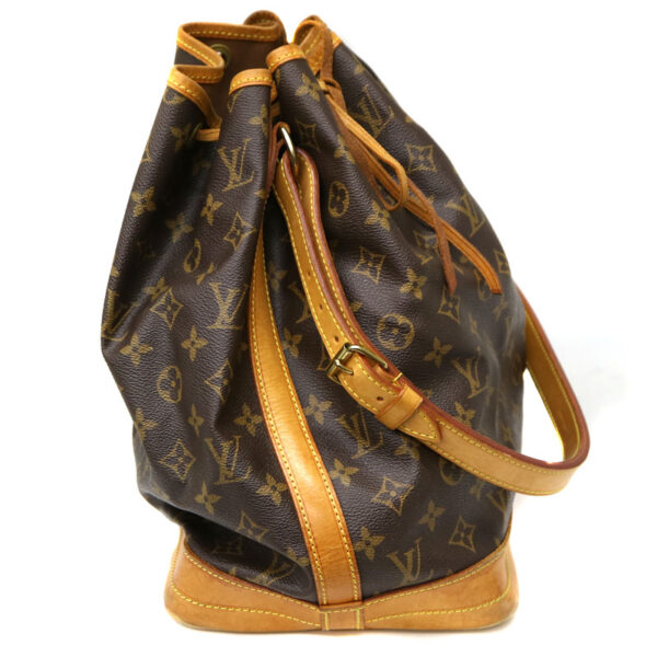 22 607 3 Louis Vuitton Noe Shoulder Bag Monogram Canvas Brown