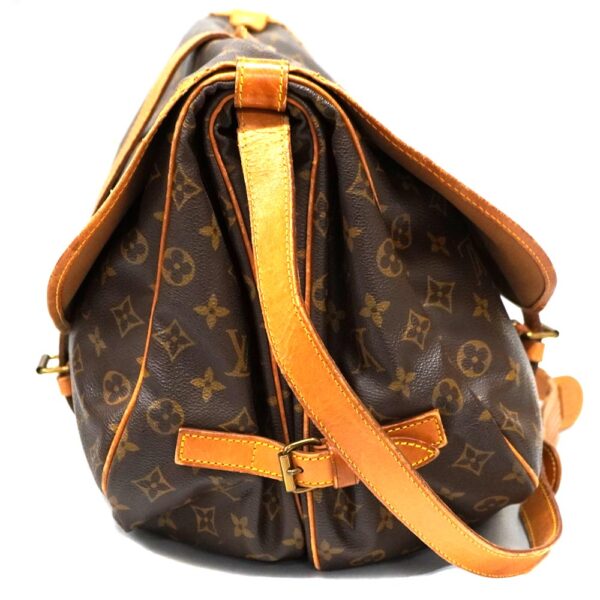 22 7172 4 Louis Vuitton Saumur 35 Shoulder Bag Monogram