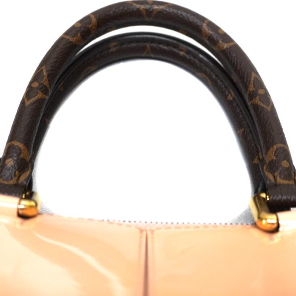 22 7343 7 Louis Vuitton Tote Miroir Handbag Enamel