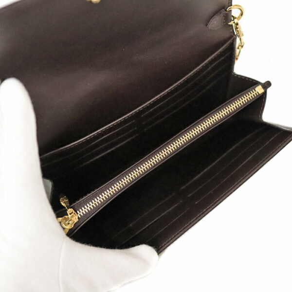 22 7428 13 Louis Vuitton Portefeuille Sara Chain Wallet Vernis Patent Leather Amaranto