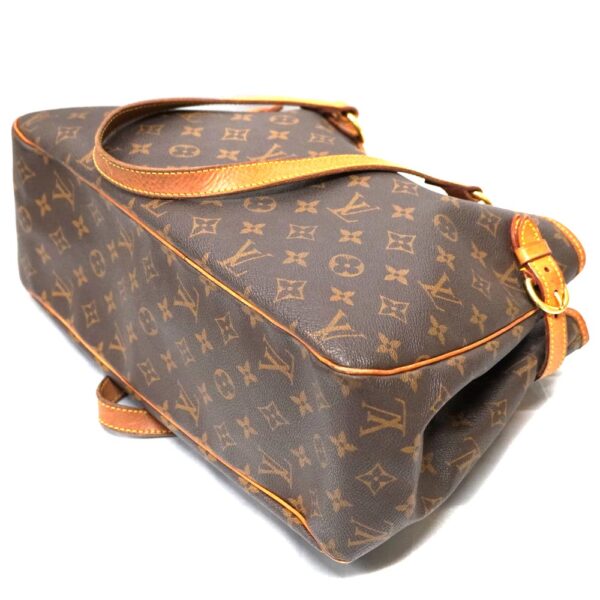 22 8270 6 Louis Vuitton Batignolles Horizontal Handbag Monogram Canvas Brown