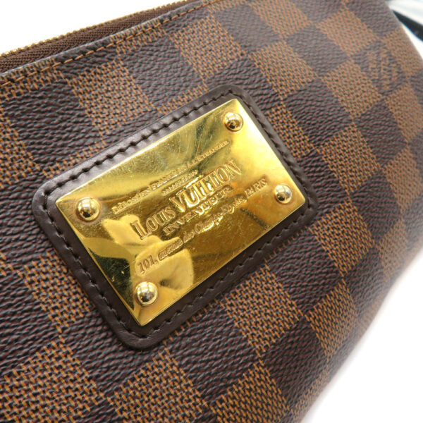 22042788 Louis Vuitton Eva Damier Ebene Shoulder Bag