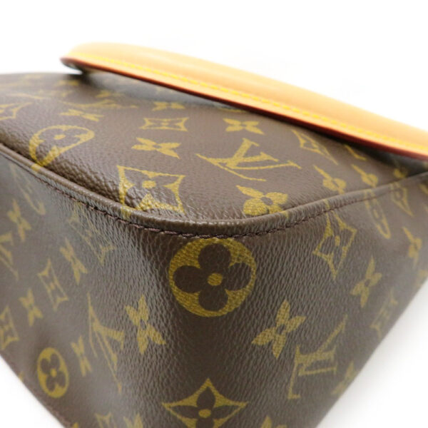 22050586 Louis Vuitton Looping GM Monogram Shoulder Bag Brown