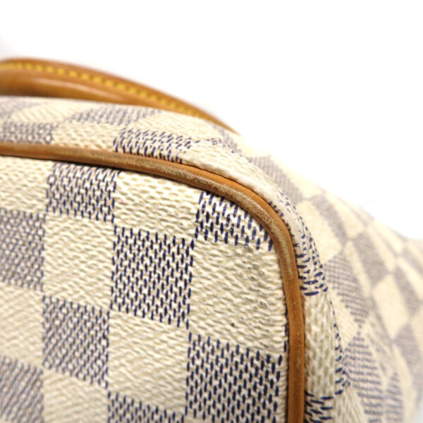 22051646 Louis Vuitton Saleya PM Damier Azur Tote Bag White