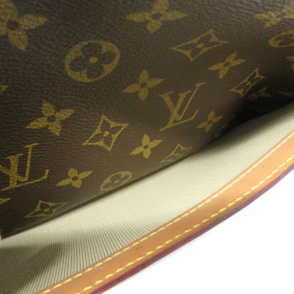 220722811 Louis Vuitton Reporter PM Monogram Shoulder Bag Brown