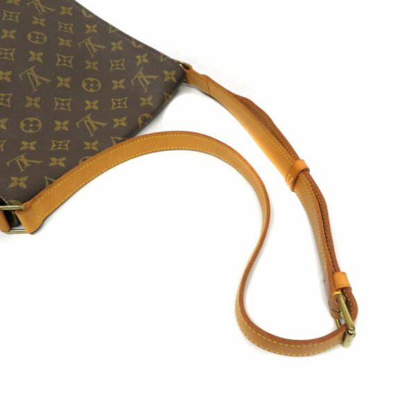 220726611 Louis Vuitton Musette Monogram Shoulder Bag Brown