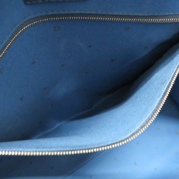 22080368 Louis Vuitton On the Go GM Handbag Escale Blue