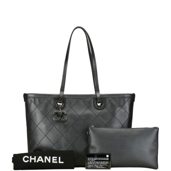 222 58863 10 Chanel Wild Stitch CocoMark On the Tote Shoulder Bag Caviar Black