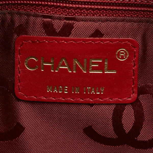 228 62570 8 Chanel Chocolate Bar CocoMark Chain Shoulder Bag Patent Red