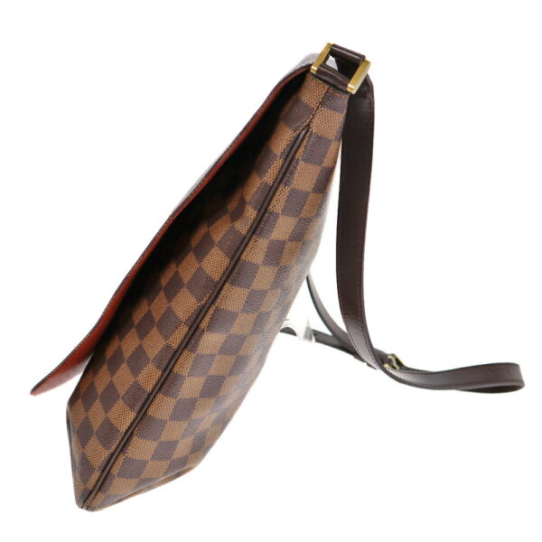 23 1629 3 Louis Vuitton Musette Damier Canvas Shoulder Bag