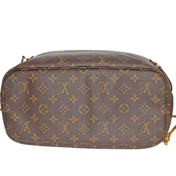 23 2216 04 Louis Vuitton Neverfull MM Monogram Tote Bag