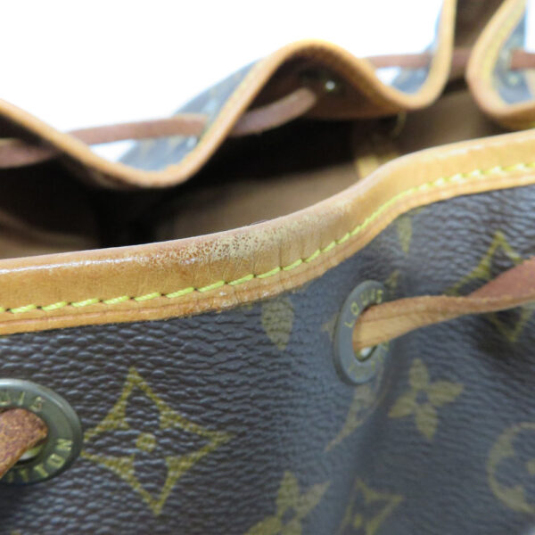 23 252815 Louis Vuitton Montsouris MM Monogram Backpack