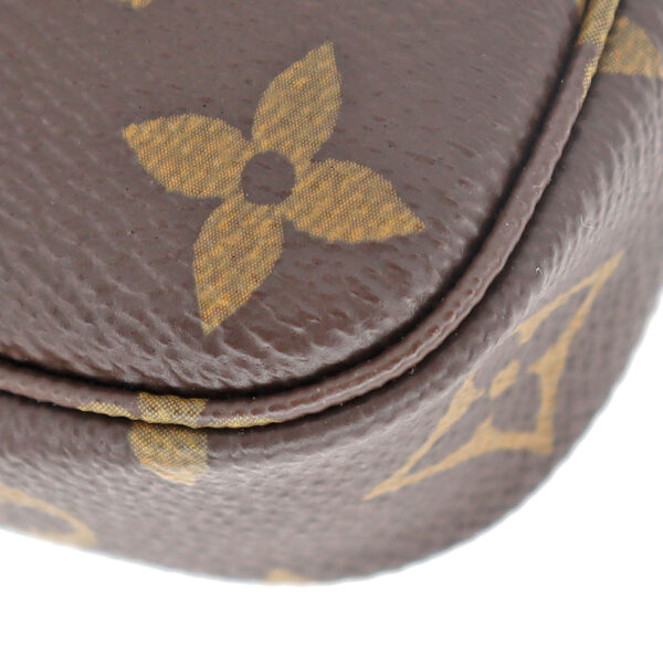 23 3203 14 Louis Vuitton Mini Pochette Accessoire Monogram Pouch