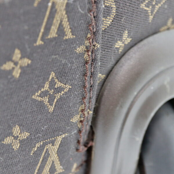 23 3908 25 Louis Vuitton Epope Carry Bag Monogram Canvas Brown