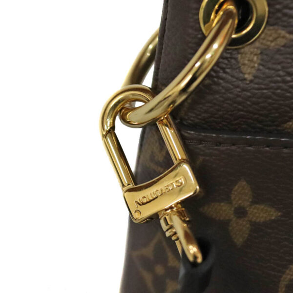 23 4396 7 Louis Vuitton Odeon NM PM Shoulder Bag