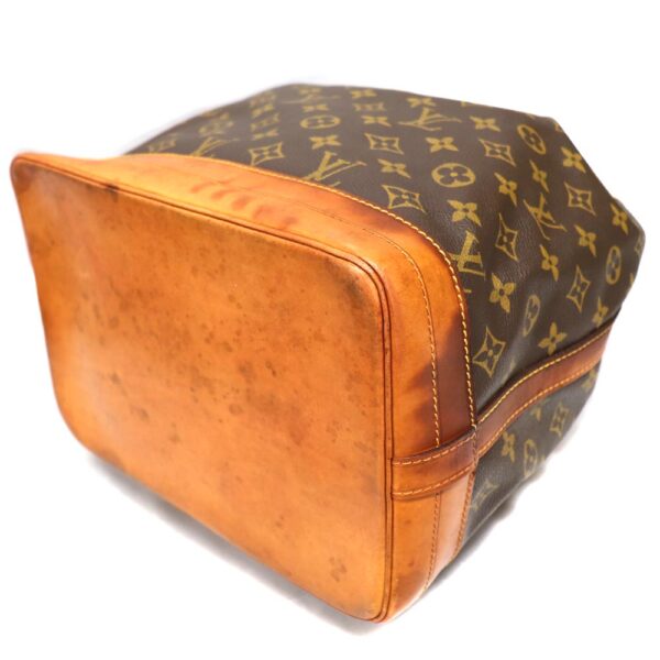 23 4436 6 Louis Vuitton Noe Shoulder Bag Monogram