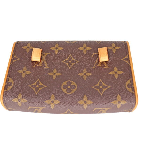 23 4581 02 Louis Vuitton Pochette Florentine