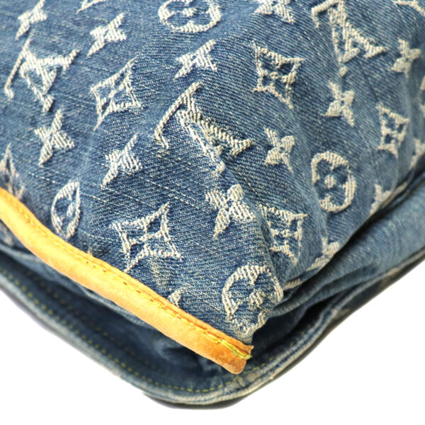 23 5133 9 Louis Vuitton Flat Shopper Tote Bag Monogram Denim