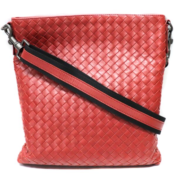 23 5275 1 Bottega Veneta Intrecciato Shoulder Bag Red