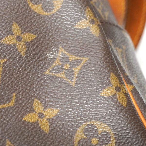 23 6107 15 Louis Vuitton Cité GM Shoulder Bag Monogram