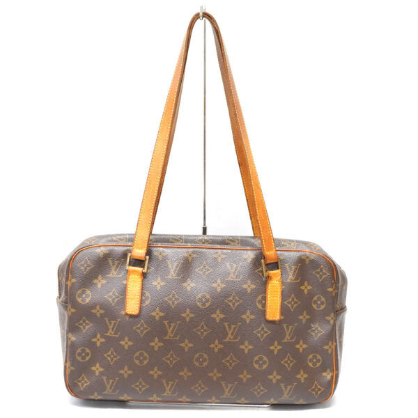 23 6107 2 Louis Vuitton Cité GM Shoulder Bag Monogram