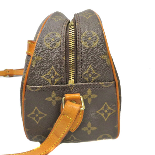 23 6411 3 Louis Vuitton Blois Monogram Shoulder Bag