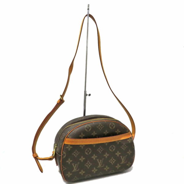 23 6426 6 Louis Vuitton Blois Monogram Shoulder Bag