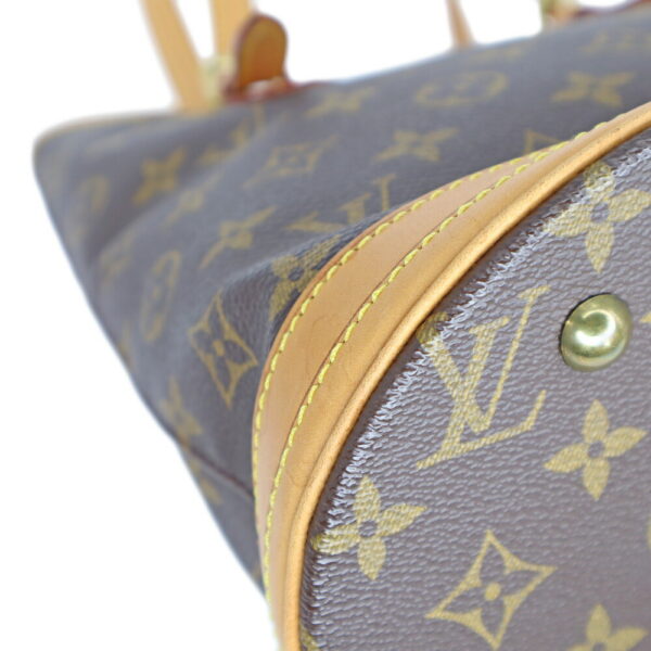 23 6702 05 Louis Vuitton Bucket PM Monogram Canvas Shoulder Bag