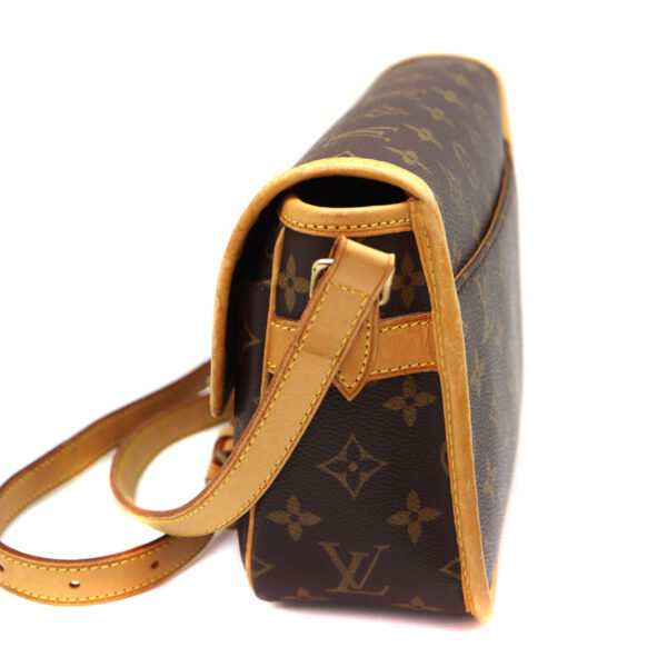 23 6724 3 Louis Vuitton Sologne Shoulder Bag Monogram Canvas Brown