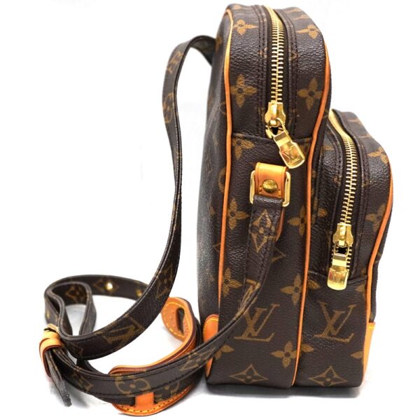 23 6927 3 Louis Vuitton Amazon Shoulder Bag Monogram