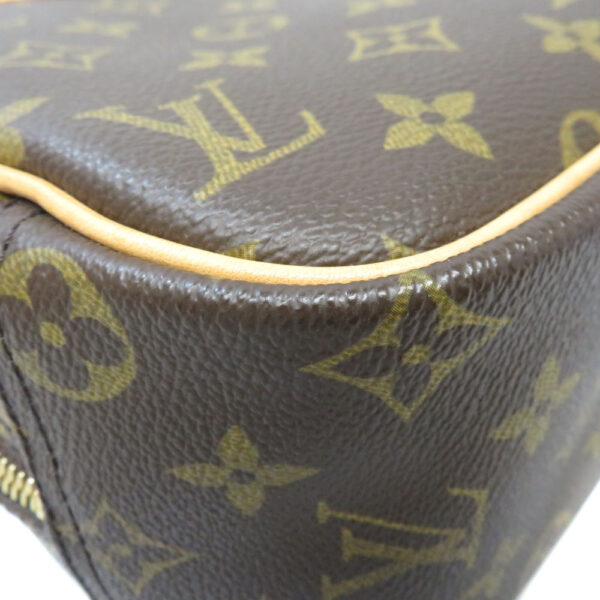 23 710609 Louis Vuitton Trouville Monogram Handbag