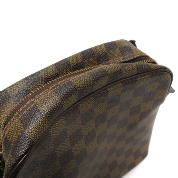 23 729513 Louis Vuitton Olaf PM Damier Shoulder Bag