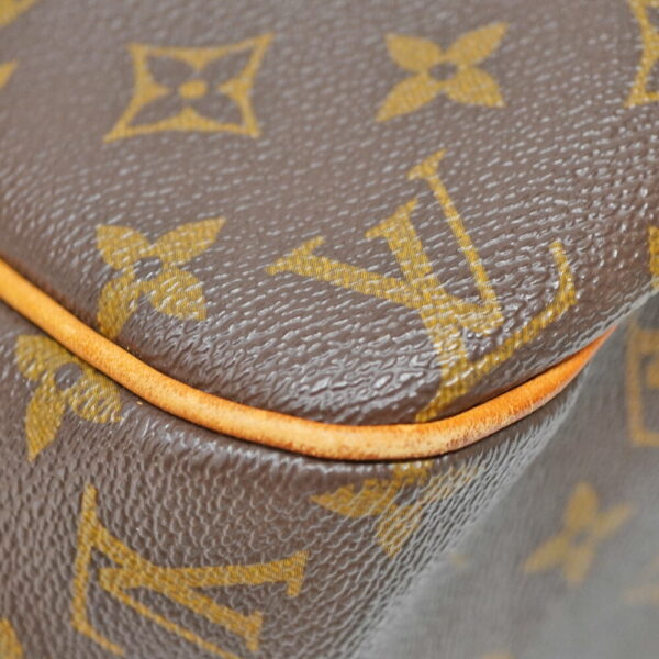 23 7541 9 Louis Vuitton Batignolles Horizontal Shoulder Bag Monogram