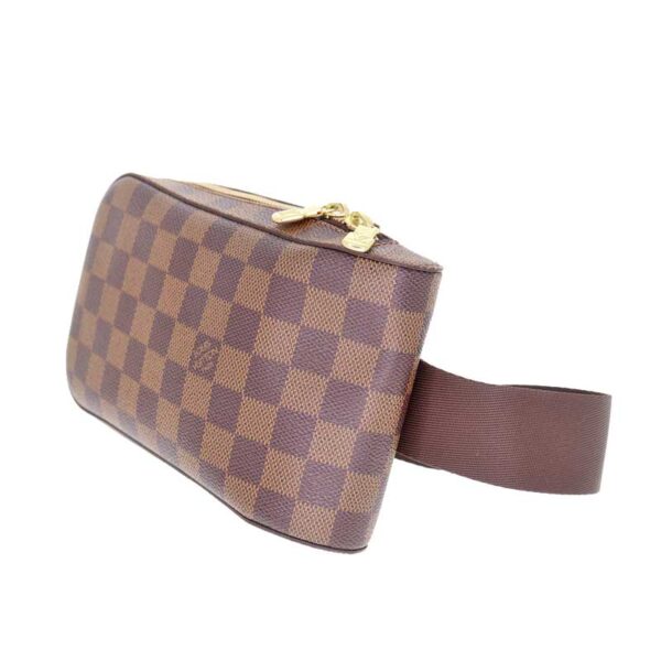 23 7933 4 Louis Vuitton Jeronimos Damier Body Bag