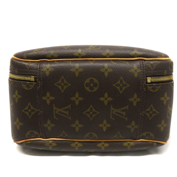 23 888503 Louis Vuitton Excursion Monogram Handbag