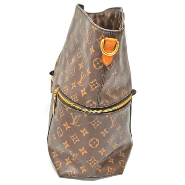 23 9394 4 Louis Vuitton Merry Tote Bag