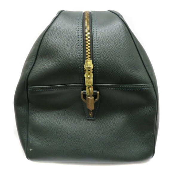 23018673 Louis Vuitton Kendall GM Taiga Bag Epicea Green