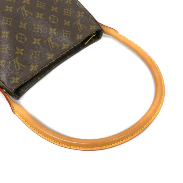 230322411 Louis Vuitton Looping MM Monogram Handbag