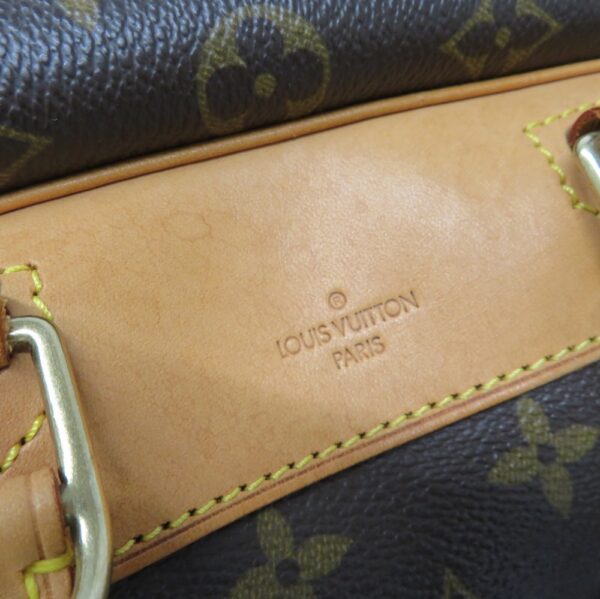 230388111 Louis Vuitton Deauville Monogram Handbag