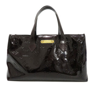 23044751 Louis Vuitton Sporty Beaubourg Monogram