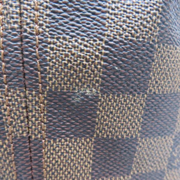 230504612 Louis Vuitton Neverfull MM Damier Tote Bag